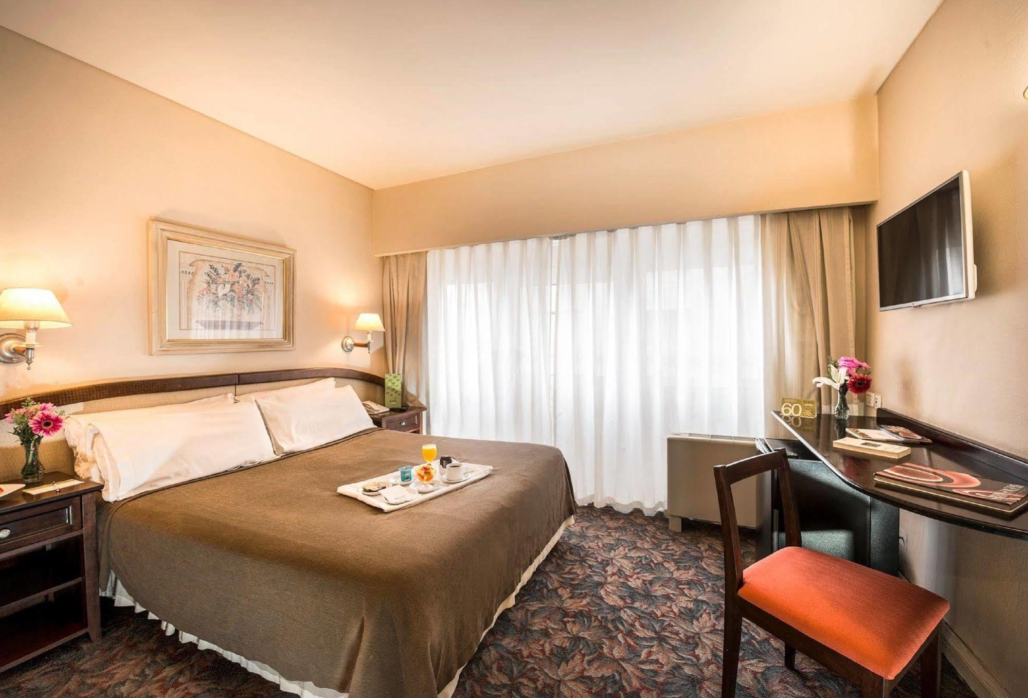 Hotel Exe Colon Buenos Aires